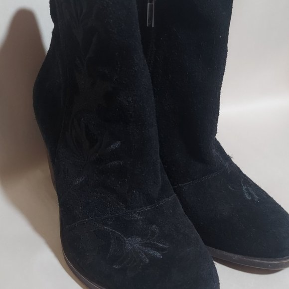 Lucky Brand Embroidered Suede Boots / US 9 - Picture 7 of 8